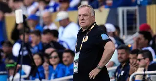 বিশ্বকাপের আগে সরে দাঁড়ালেন কুরাসাও কোচ অ্যাডভোকাট